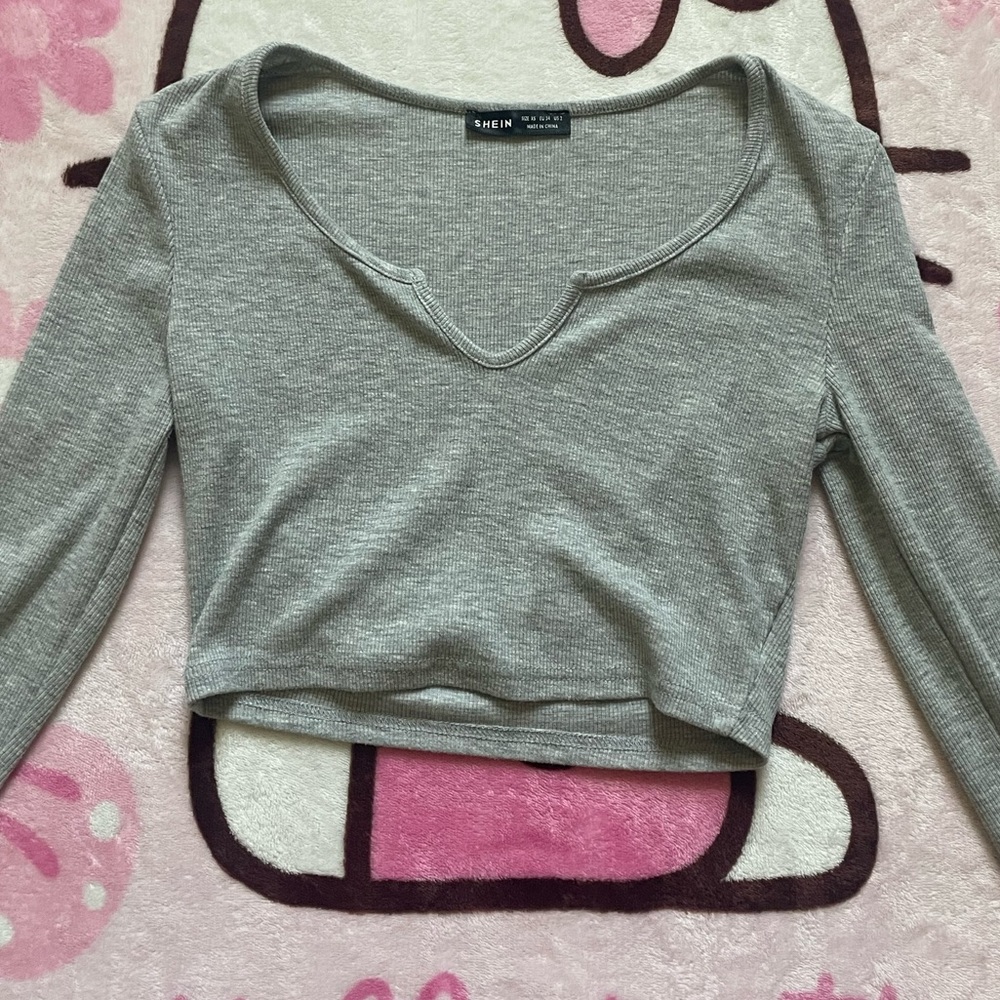 ❌SOLD Shein cropped longsleeve